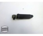 Suzuki GSX600F voetsteun rechts / rechter voetstep / footstep